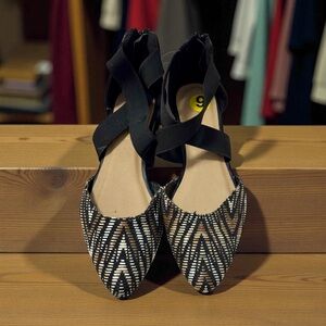 Rampage Black and Tan Patterned Flats